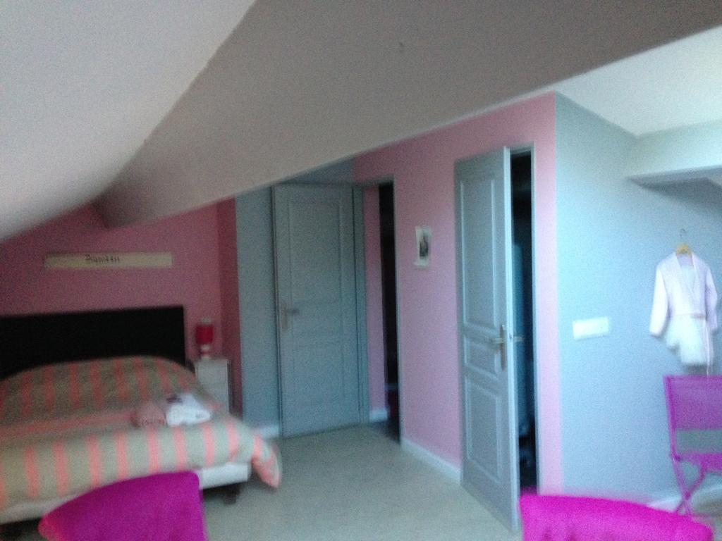 Appartements D'Hotes Santa Giulia Νιόρ Δωμάτιο φωτογραφία