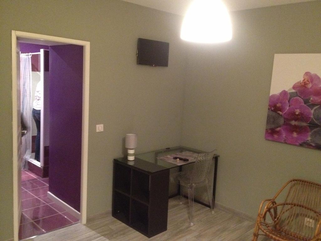 Appartements D'Hotes Santa Giulia Νιόρ Δωμάτιο φωτογραφία