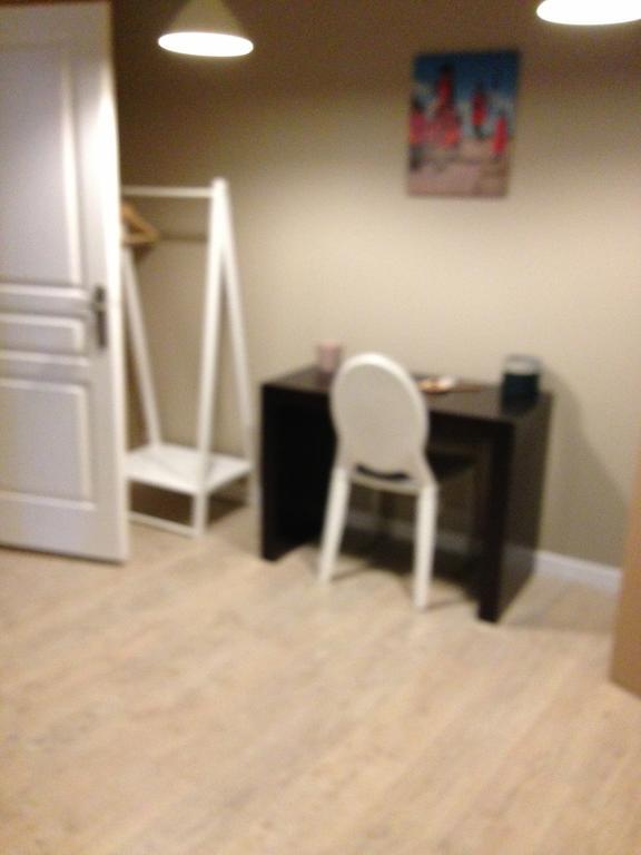 Appartements D'Hotes Santa Giulia Νιόρ Δωμάτιο φωτογραφία